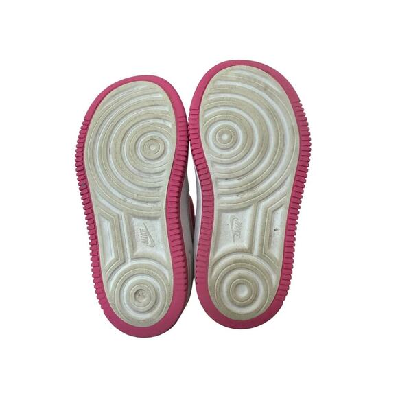 Nike Kids White Laser Fuchsia Force 1 Low EasyOn Shoes Size 9C - Picture 8 of 9